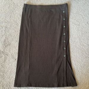 Time and Tru Brown Ribbed Button Down Skirt!